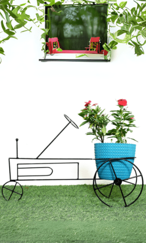 Tractor flower stand